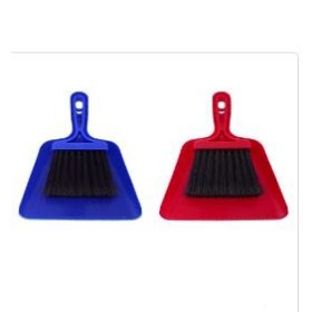 Kit Mini Vassoura + Pá Kit mini Vassoura + pá