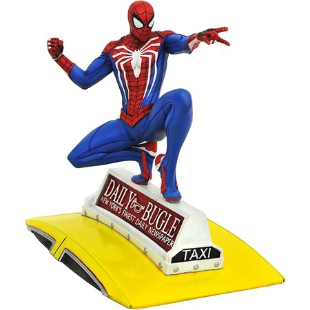 Diamond Select Toys Marvel Gallery Spiderman in Taxi Diorama Figure